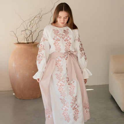 Women’s Ukrainian Embroidered Set – Long Linen Dress & Traditional Plakhta