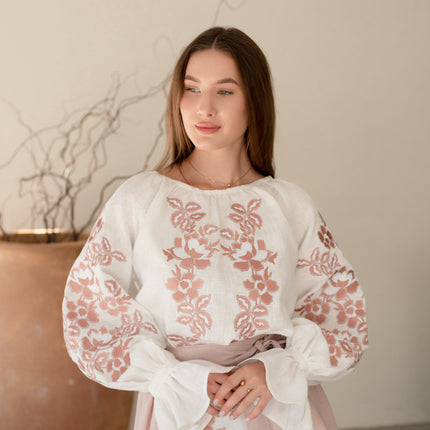 Women’s Ukrainian Embroidered Set – Long Linen Dress & Traditional Plakhta