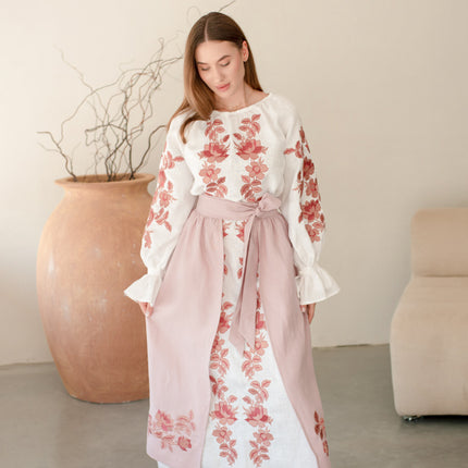 Women’s Ukrainian Embroidered Set – Long Linen Dress & Traditional Plakhta