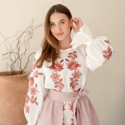 Women’s Ukrainian Embroidered Set – Long Linen Dress & Traditional Plakhta