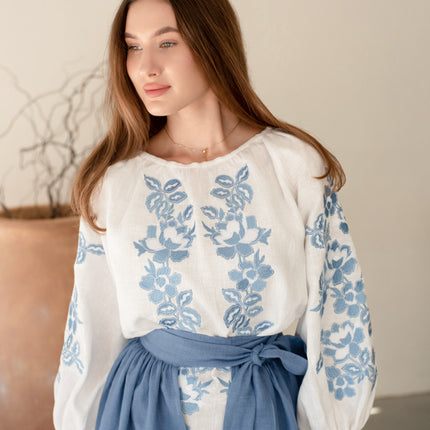 Women’s Ukrainian Embroidered Set – Long Linen Dress & Traditional Plakhta