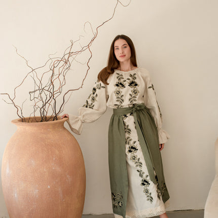 Women’s Ukrainian Embroidered Set – Long Linen Dress & Traditional Plakhta