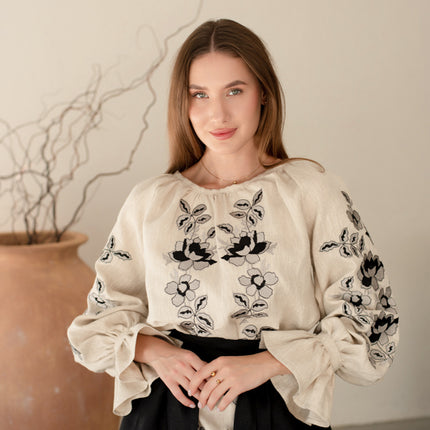 Women’s Ukrainian Embroidered Set – Long Linen Dress & Traditional Plakhta