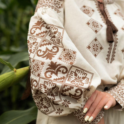 Beige Linen Vyshyvanka with Brown Embroidery – Women’s Ukrainian Blouse