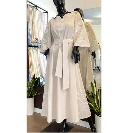  dress with embroidery