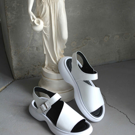Women's leather sandals