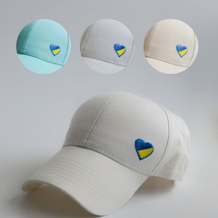 Baseball cap with embroidered Ukrainian heart