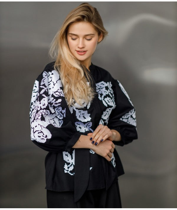 Embroidered women's blouse