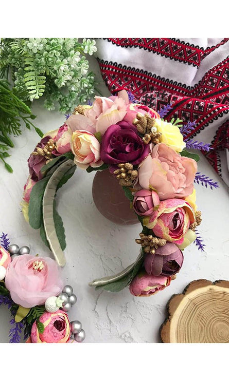 Ukraine flower crown