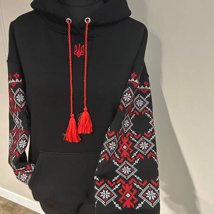Unisex hoodie with embroidery