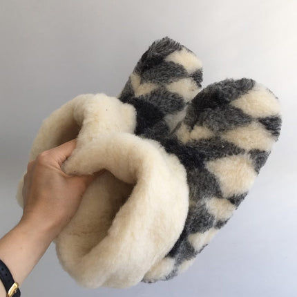 House slippers wool