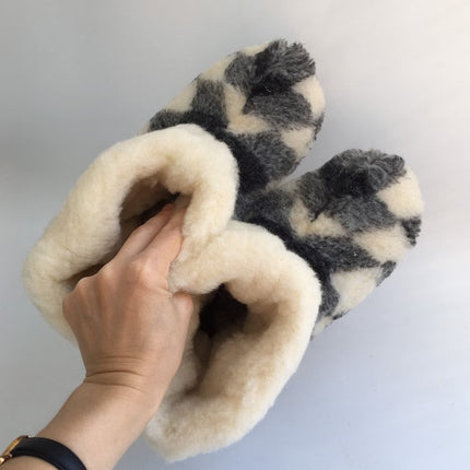 House slippers wool