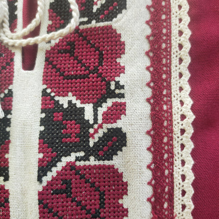 Linen dress in Ukrainian style with embroidery and lace