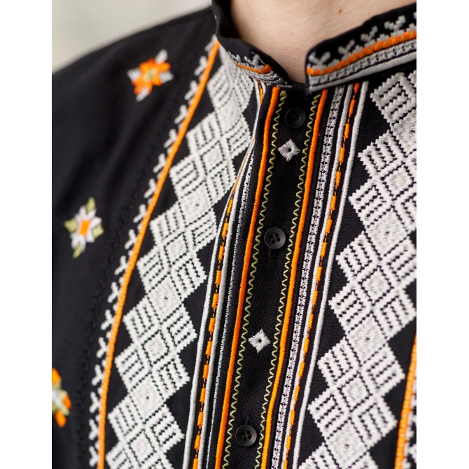 Men’s Ukrainian Embroidered Vyshyvanka Shirt with Buttons