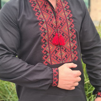 Men embroidered vyshyvanka
