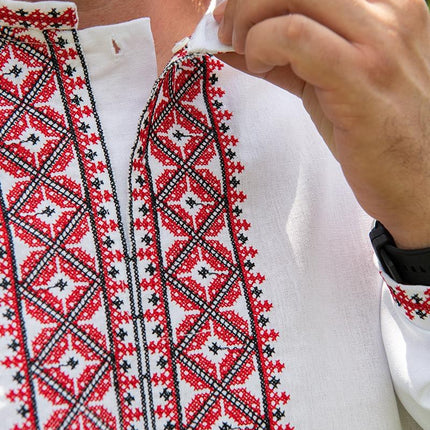 Men's embroidered shirt