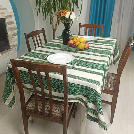 Tablecloth with napkins in Ukrainian style