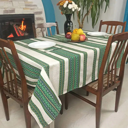 Tablecloth with napkins in Ukrainian style