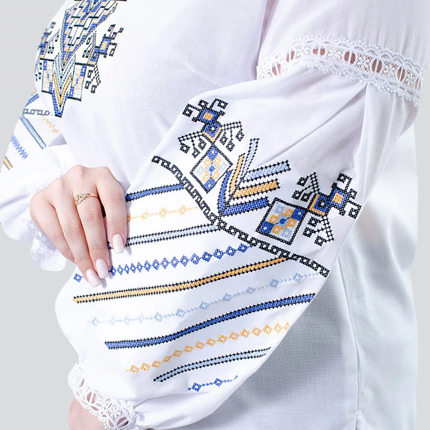 Traditional Ukrainian women's clothing