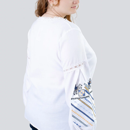 Traditional Ukrainian women's clothing