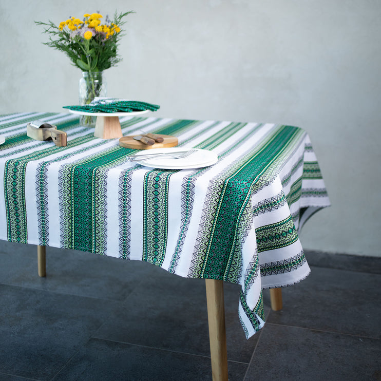 Ukrainian Embroidered Green Tablecloth Set with 6 Napkins