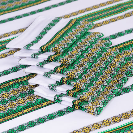 Ukrainian Embroidered Table Set – Green Tablecloth with 6 Napkins