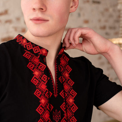 Ukrainian men's T-shirt with an embroidered Tryzub