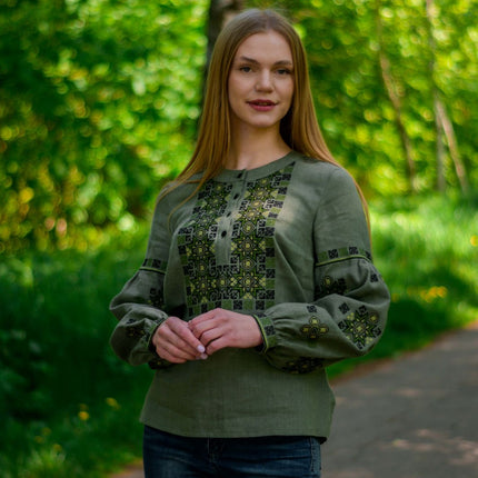 Ukrainian vyshyvanka modern blouse