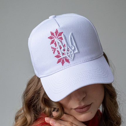 Ukrainian baseball cap with embroidered tryzub