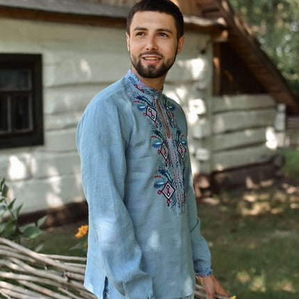 Ukrainian men's shirt vyshyvanka