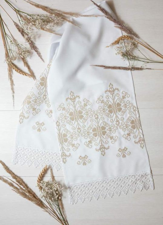 Ukrainian wedding rushnyk