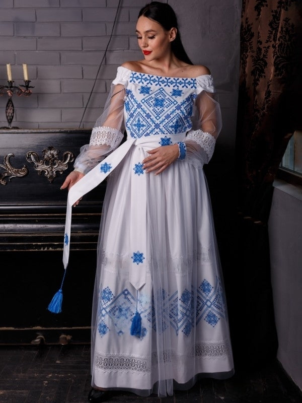 Wedding dress with Ukrainian embroidery VyshyvankaUA Wedding dress with Ukrainian embroidery VyshyvankaUA