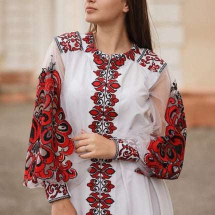 Wedding dress with embroidery
