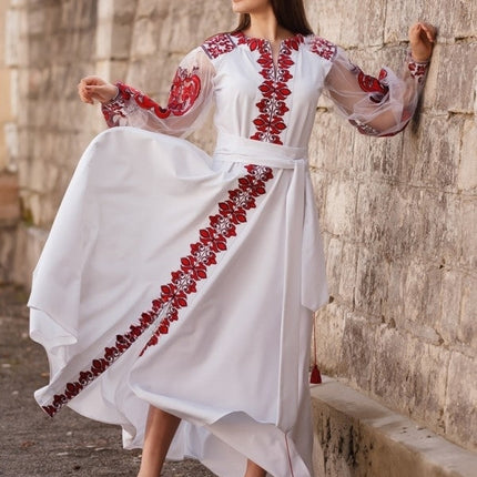 Wedding dress with embroidery