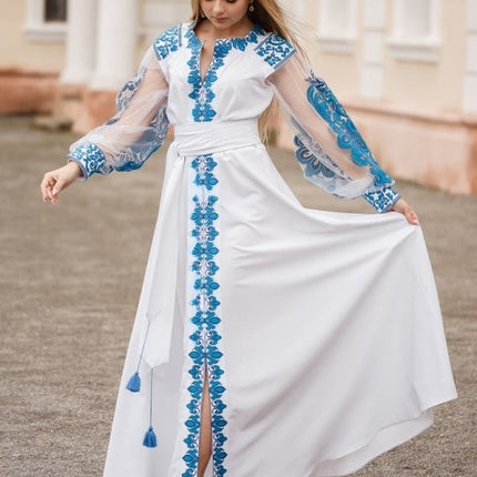 Wedding dress with embroidery
