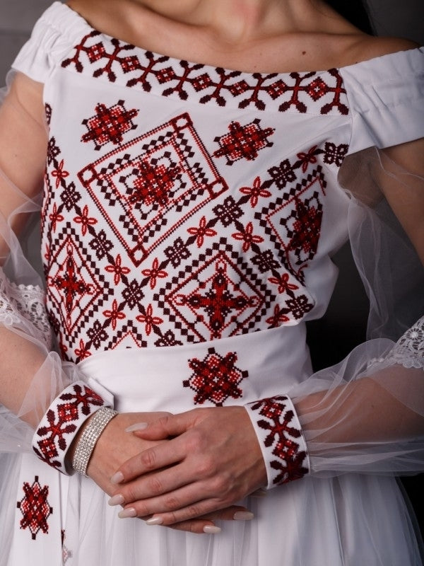 Wedding dress with Ukrainian embroidery VyshyvankaUA Wedding dress with Ukrainian embroidery VyshyvankaUA