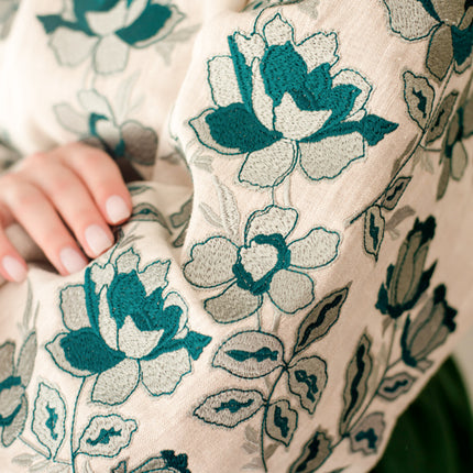 Women’s Ukrainian Embroidered Set – Long Linen Dress & Traditional Plakhta