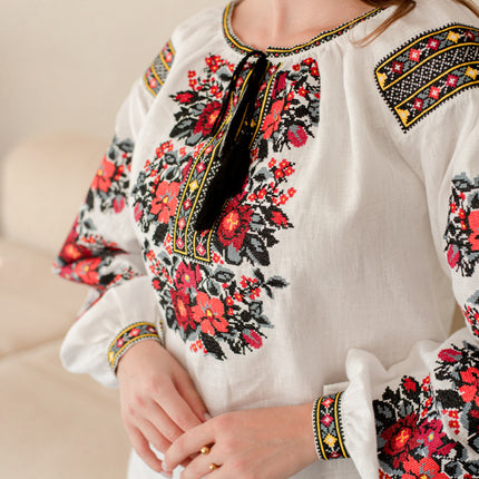 Women’s Ukrainian Linen Vyshyvanka with Floral Embroidery