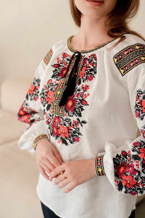 Women’s Ukrainian Linen Vyshyvanka with Floral Embroidery
