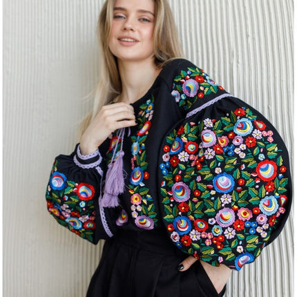 Women's embroidered blouse Bukovyna Flowers