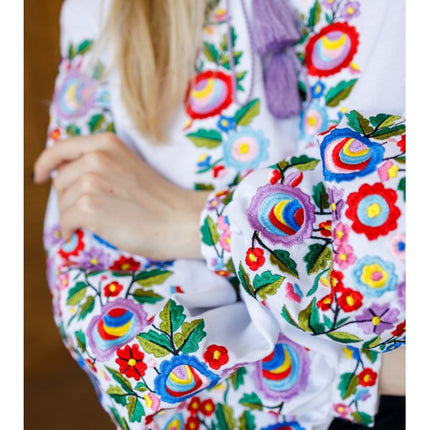 Women's embroidered blouse Bukovyna Flowers