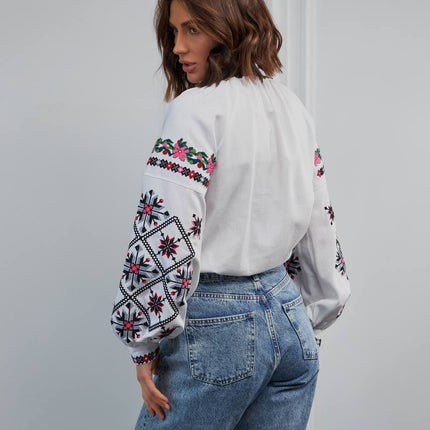 Women's embroidered shirt Unconquered