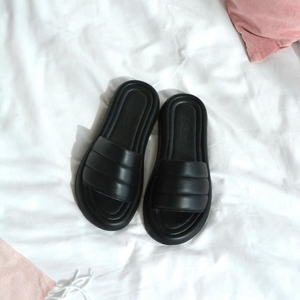 Women's slide sandals made of genuine leather
