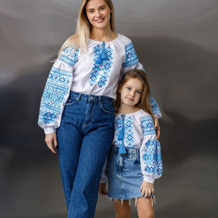 Women embroidered blouse