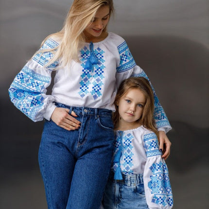 Women embroidered blouse