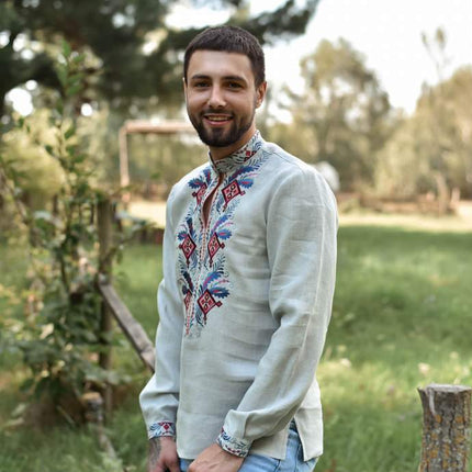 Mens linen vyshyvanka shirt with long sleeves
