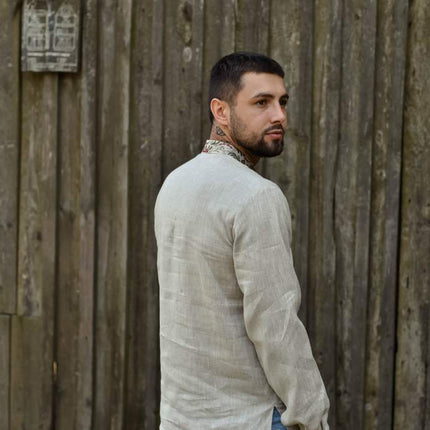 Mens linen vyshyvanka shirt with long sleeves