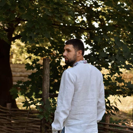 Mens linen vyshyvanka shirt with long sleeves